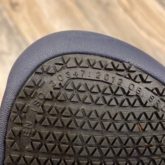 CROCS Bistro 7M 9W - Picture 6 of 7